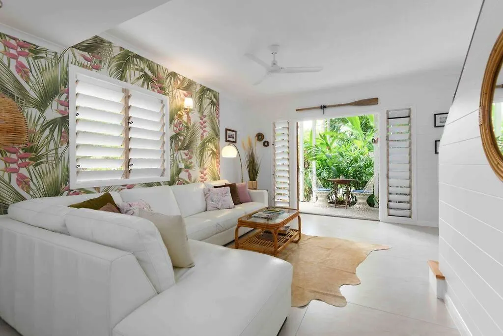 Holiday home Pandanus Place - With Bicycles Port Douglas