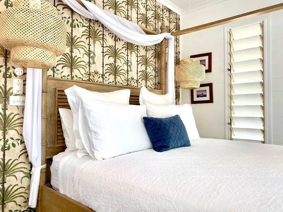Pandanus Place - With Bicycles Port Douglas Holiday home